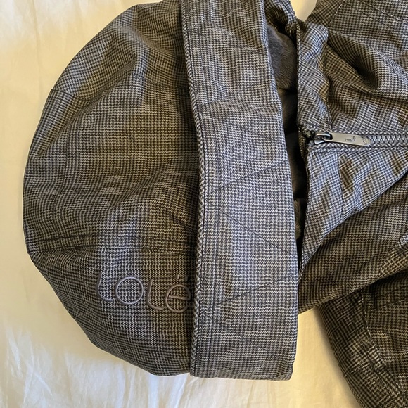 LOLE Women’s Winter Jacket - Picture 8 of 16